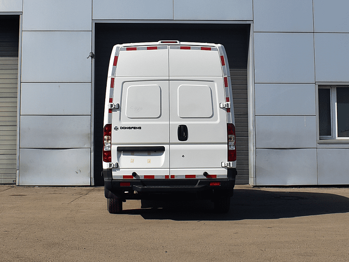 Пассажирский фургон DongFeng